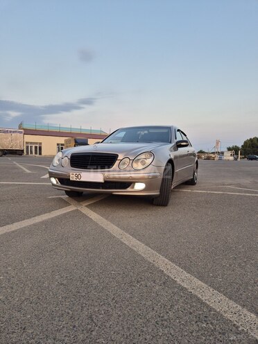 Mercedes E 220 2003, 393,058 km - 2.2 л - Bakı