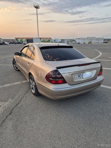 Mercedes E 220 2003, 393,058 km - 2.2 л - Bakı