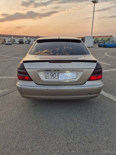 Mercedes E 220 2003, 393,058 km - 2.2 л - Bakı