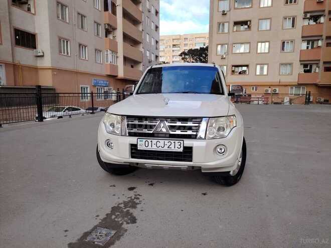 Mitsubishi Pajero 2011, 187,000 km - 3.5 l - Bakı