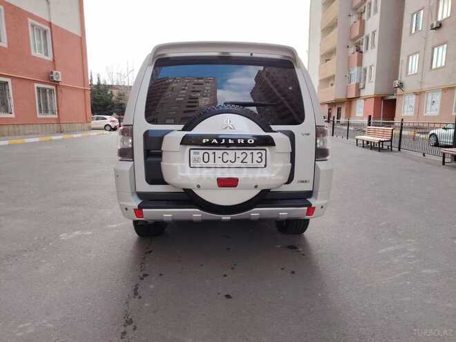 Mitsubishi Pajero 2011, 187,000 km - 3.5 l - Bakı