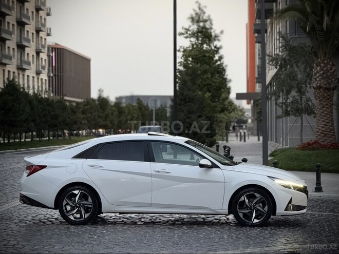 Hyundai Elantra 2021, 53,500 km - 1.6 l - Bakı