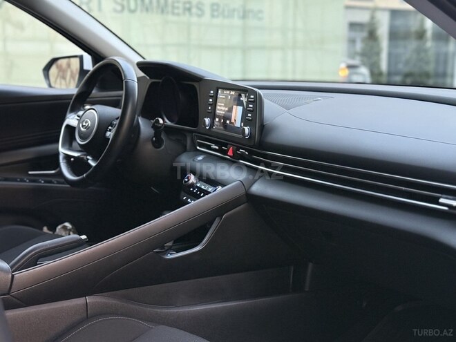 Hyundai Elantra 2021, 53,500 km - 1.6 l - Bakı