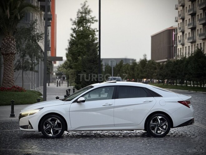 Hyundai Elantra 2021, 53,500 km - 1.6 l - Bakı