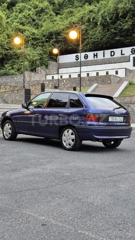 Opel Astra 1997, 280,000 km - 1.4 l - Şəki