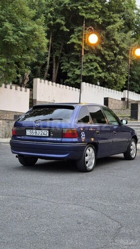 Opel Astra 1997, 280,000 km - 1.4 l - Şəki