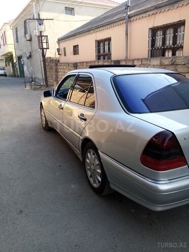 Mercedes C 230 1998, 290,000 km - 2.3 l - Bakı