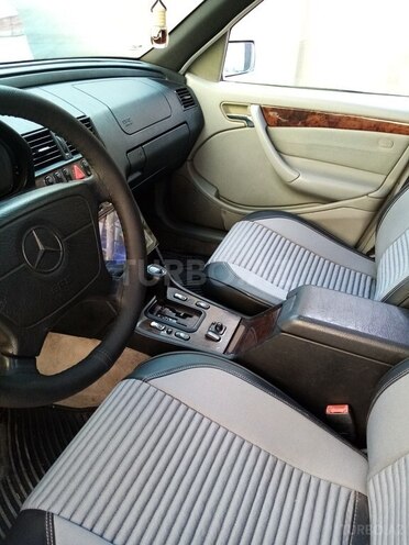 Mercedes C 230 1998, 290,000 km - 2.3 l - Bakı