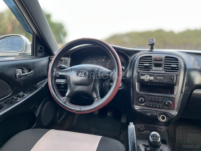 Hyundai Sonata 2004, 258,741 km - 2.0 l - Sumqayıt