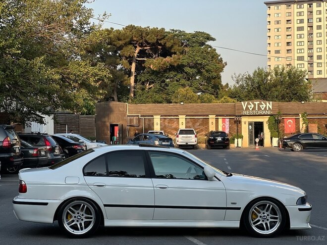 BMW 530 2001, 260,475 km - 3.0 l - Bakı