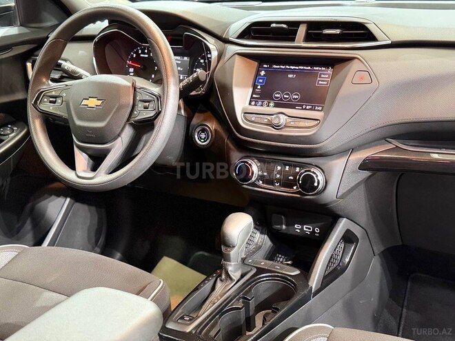 Chevrolet TrailBlazer 2021, 27,000 km - 1.3 l - Bakı