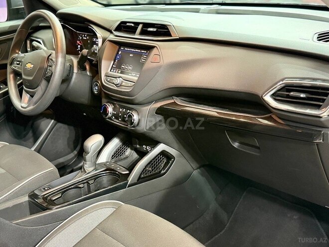 Chevrolet TrailBlazer 2021, 27,000 km - 1.3 l - Bakı
