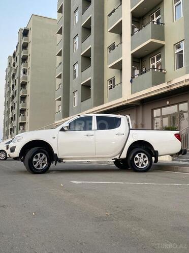 Mitsubishi L200 2014, 300,000 km - 2.5 l - Lənkəran