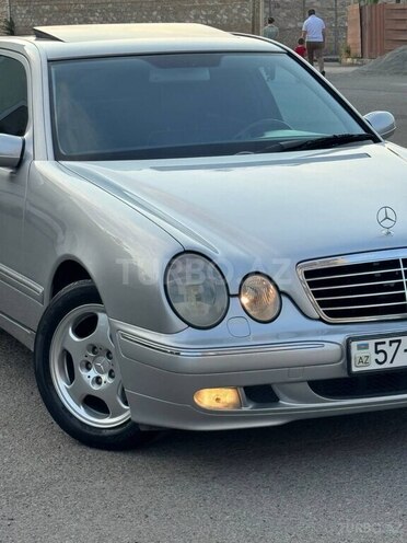 Mercedes E 220 d 2001, 380,000 km - 2.2 l - Şəmkir
