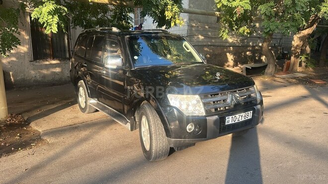 Mitsubishi Pajero 2008, 276,204 km - 3.0 l - Bakı