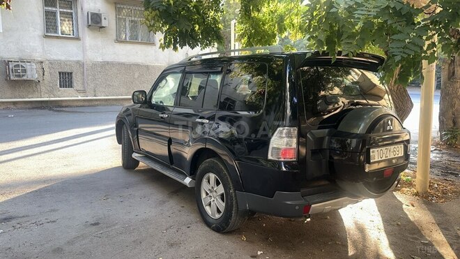 Mitsubishi Pajero 2008, 276,204 km - 3.0 l - Bakı