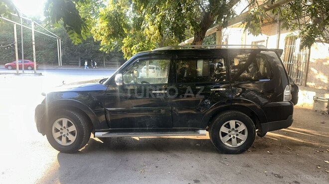 Mitsubishi Pajero 2008, 276,204 km - 3.0 l - Bakı