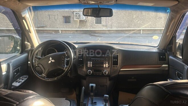 Mitsubishi Pajero 2008, 276,204 km - 3.0 l - Bakı