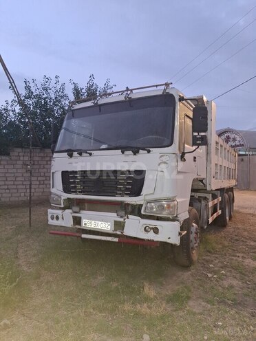 HOWO Sinotruk 2011, 380,000 km - 9.7 l - Gəncə