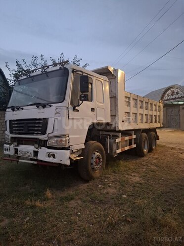 HOWO Sinotruk 2011, 380,000 km - 9.7 l - Gəncə
