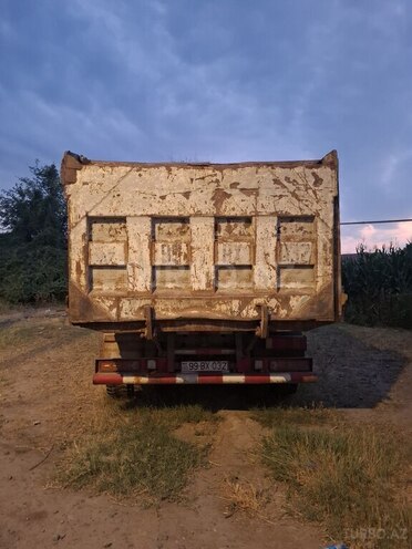 HOWO Sinotruk 2011, 380,000 km - 9.7 l - Gəncə