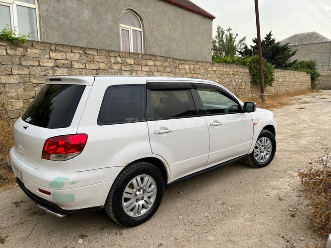 Mitsubishi Airtrek 2001, 400,000 km - 2.4 л - Bakı