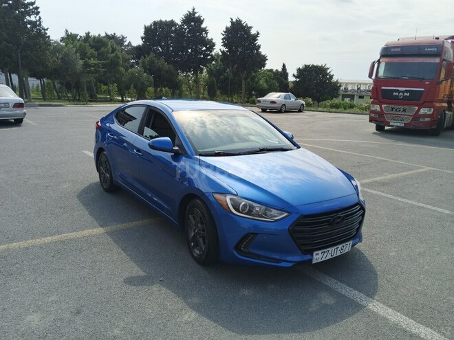 Hyundai Elantra 2017, 126,494 km - 2.0 л - Bakı