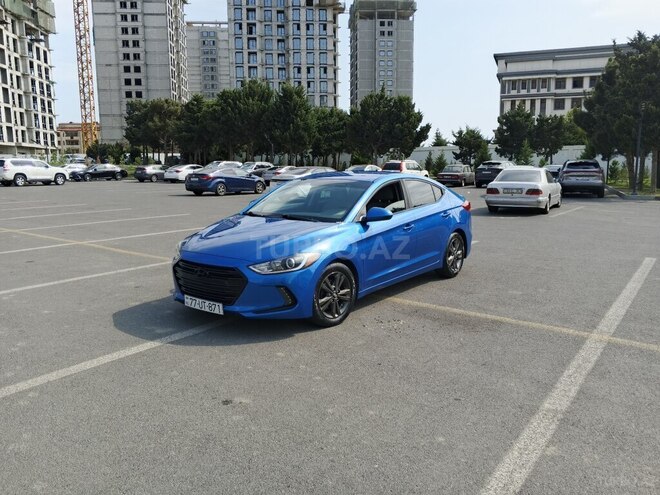 Hyundai Elantra 2017, 126,494 km - 2.0 л - Bakı