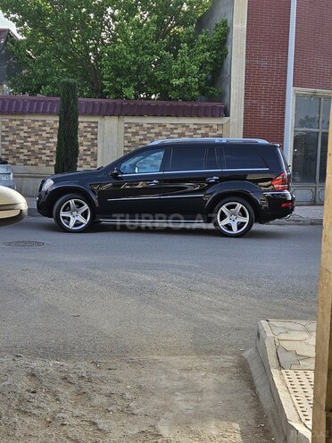 Mercedes GL 550 2008, 195,000 km - 5.5 l - Ağcabədi