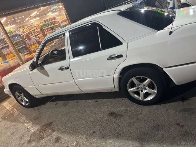 Mercedes E 200 d 1993, 600,000 km - 2.0 l - Sumqayıt