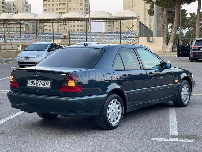Mercedes C 220 d 2000, 312,122 km - 2.2 l - Sumqayıt