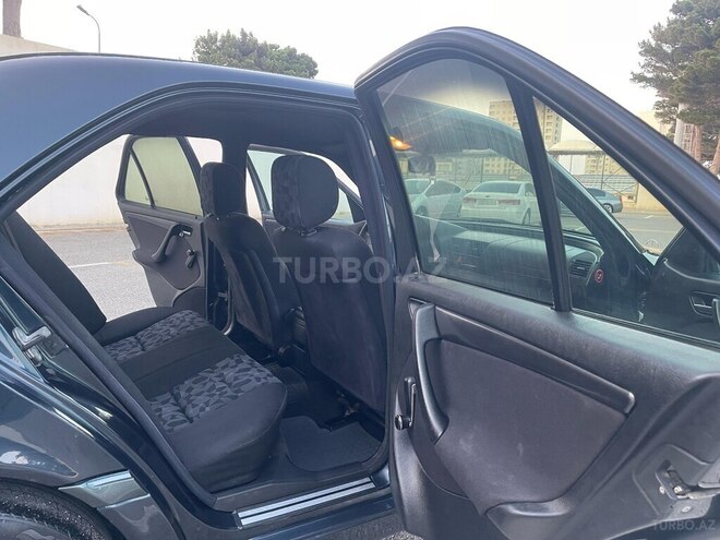 Mercedes C 220 d 2000, 312,122 km - 2.2 l - Sumqayıt