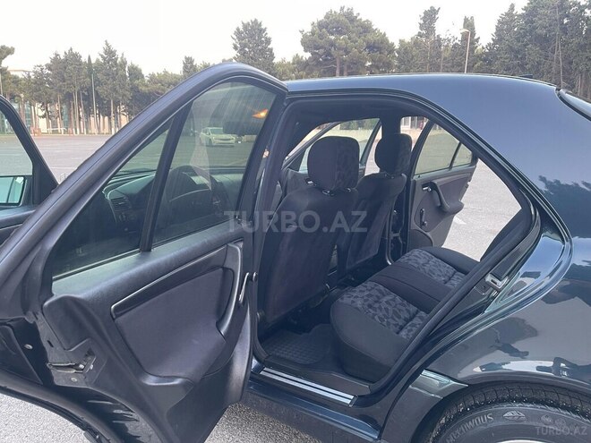 Mercedes C 220 d 2000, 312,122 km - 2.2 l - Sumqayıt