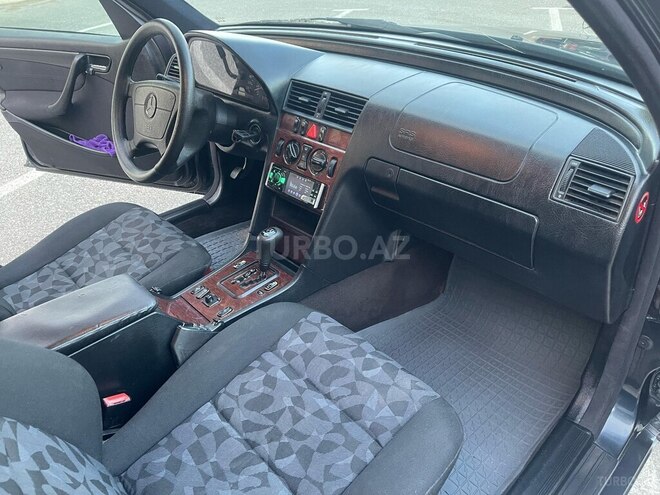 Mercedes C 220 d 2000, 312,122 km - 2.2 l - Sumqayıt