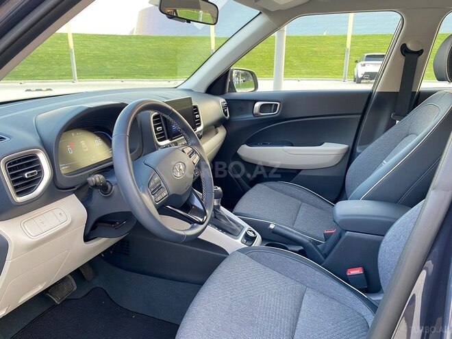 Hyundai Venue 2023, 2,000 km - 1.6 л - Bakı