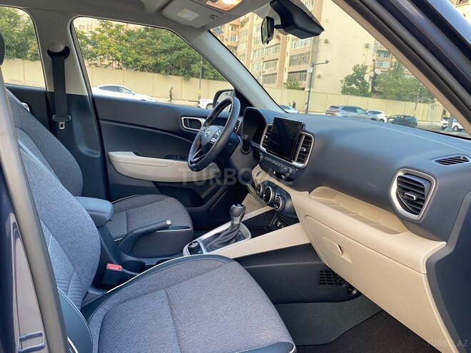 Hyundai Venue 2023, 2,000 km - 1.6 л - Bakı