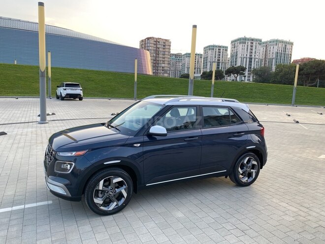 Hyundai Venue 2023, 2,000 km - 1.6 л - Bakı