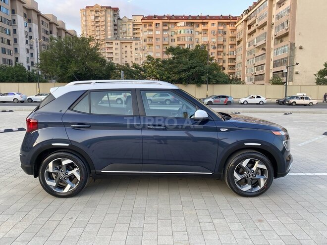 Hyundai Venue 2023, 2,000 km - 1.6 л - Bakı