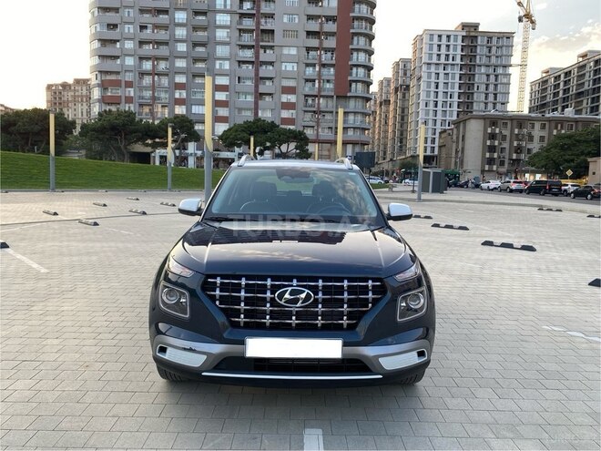 Hyundai Venue 2023, 2,000 km - 1.6 л - Bakı