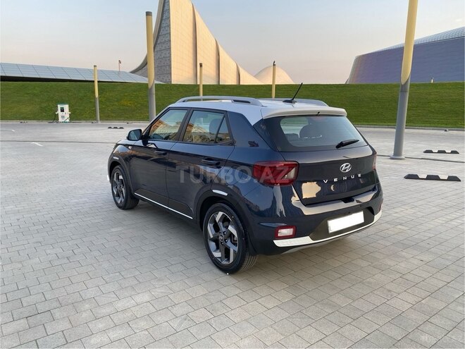 Hyundai Venue 2023, 2,000 km - 1.6 л - Bakı