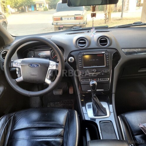 Ford Mondeo 2011, 379,805 km - 2.0 l - Masallı