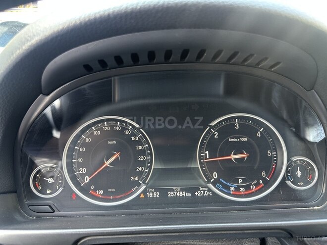 BMW 520 2013, 257,400 km - 2.0 l - Bakı