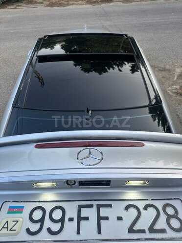 Mercedes E 320 2002, 299,000 km - 3.2 l - Bakı