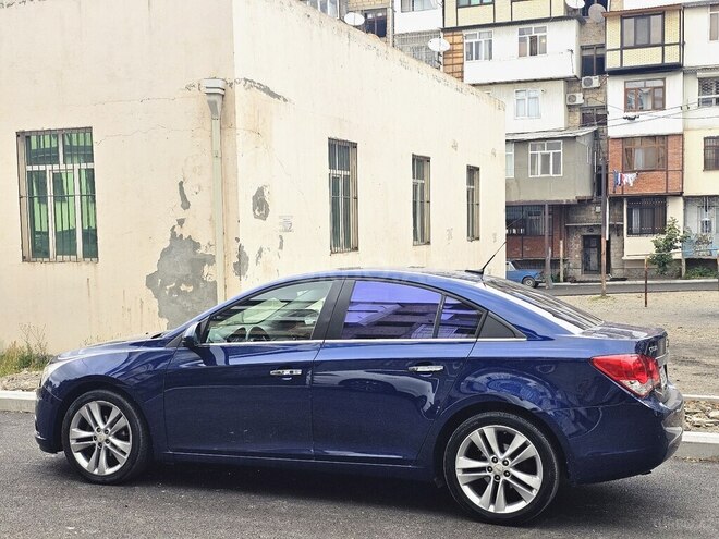 Chevrolet Cruze 2011, 238,183 km - 1.4 l - Gəncə