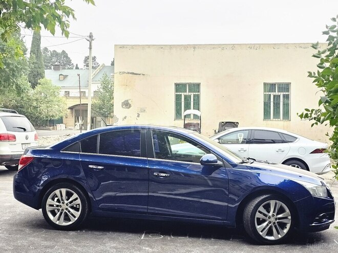 Chevrolet Cruze 2011, 238,183 km - 1.4 l - Gəncə