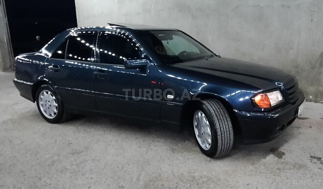 Mercedes C 200 1998, 437,000 km - 2.0 l - Qazax