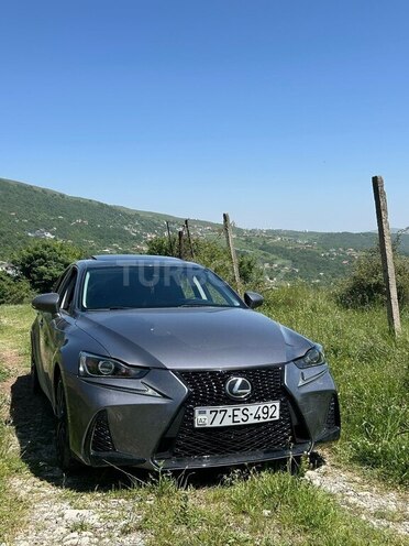 Lexus  2017, 92,300 km - 2.0 л - Bakı