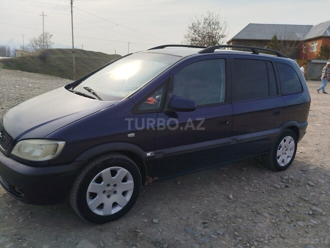 Opel Zafira 1999, 345,000 km - 1.8 l - Qusar