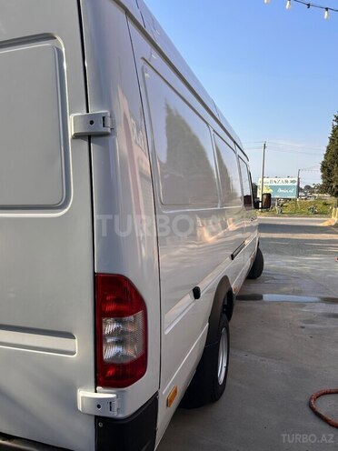 Mercedes Sprinter 413 2001, 213,588 km - 2.2 l - Şirvan