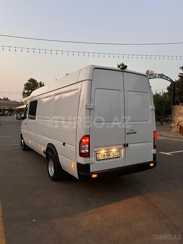 Mercedes Sprinter 413 2001, 213,588 km - 2.2 l - Şirvan